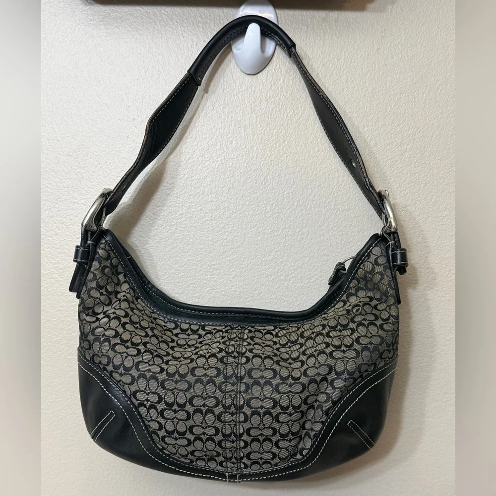 Coach shoulder bag